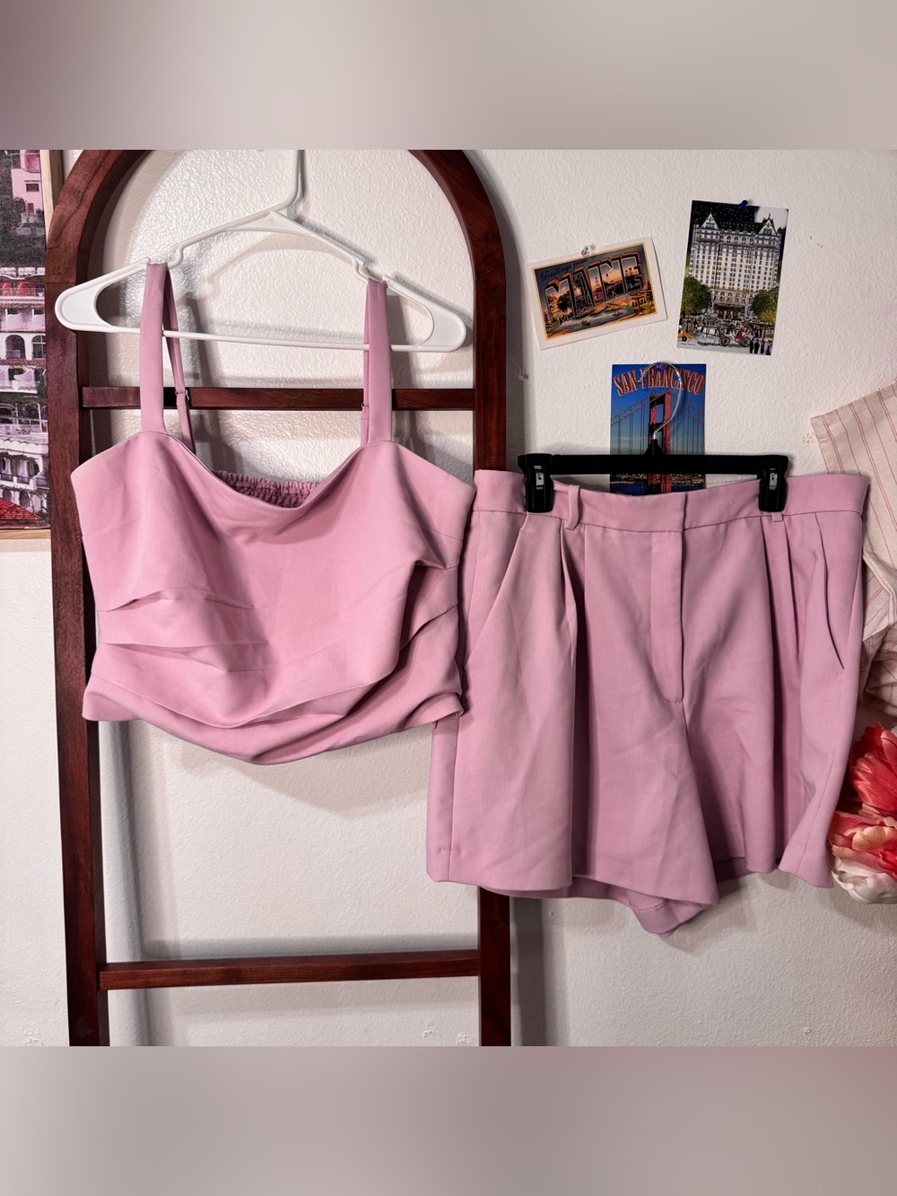 Abercrombie Pink Set Ruffled Tank Top and Trousers Dress Shorts